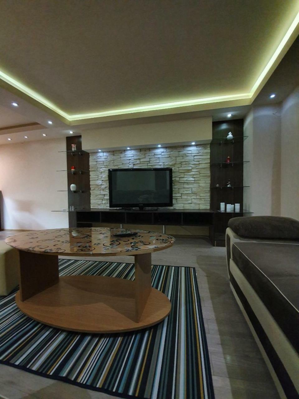 Apartman Markovic Bosanski Samac Exteriör bild