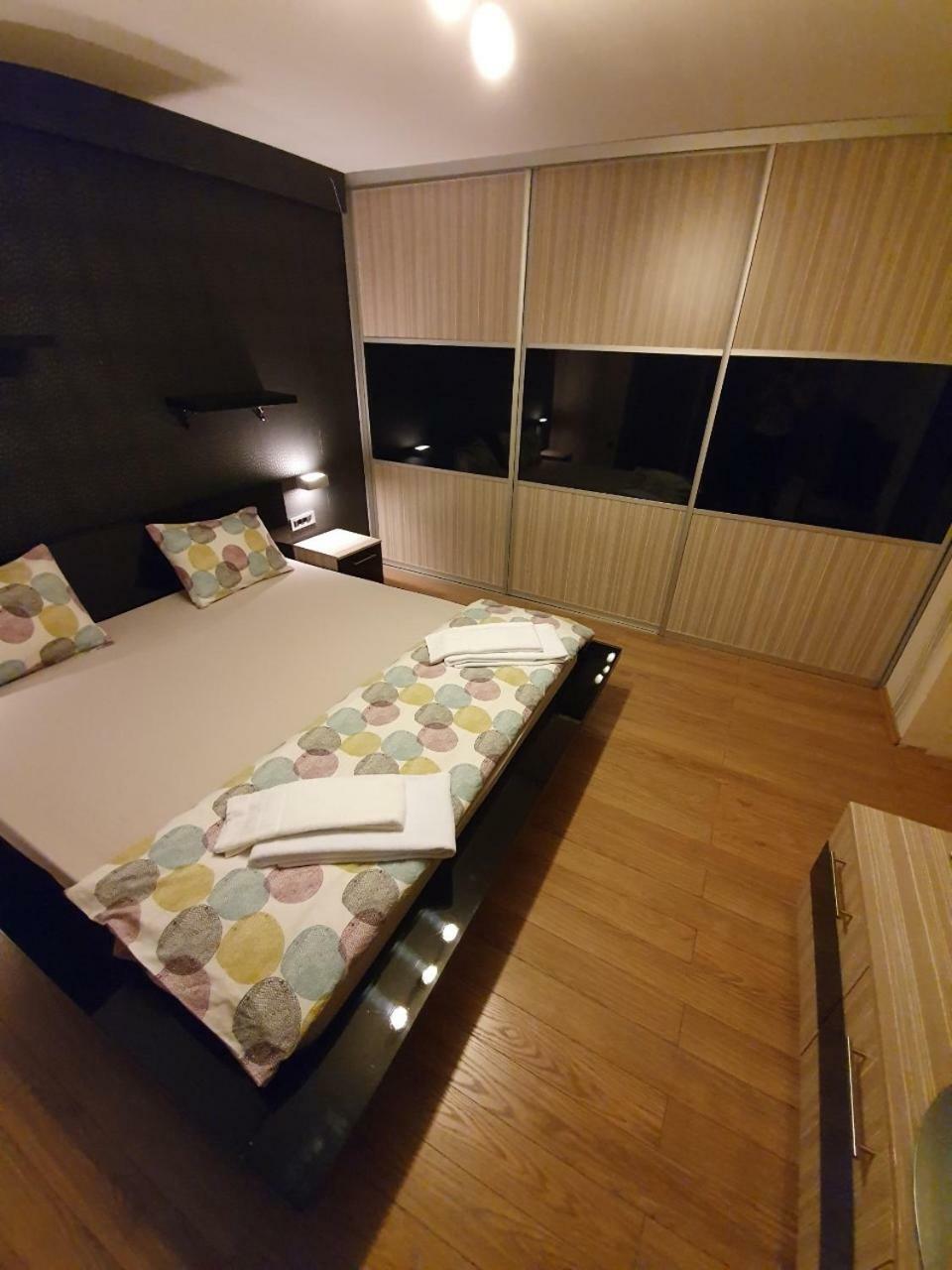 Apartman Markovic Bosanski Samac Exteriör bild
